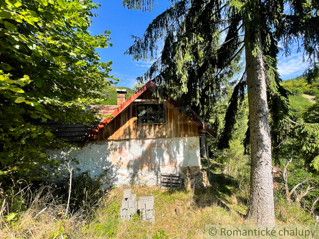 Pôvodný banícky dom s veľkou slnečnou záhradou, Banská Hod - 5