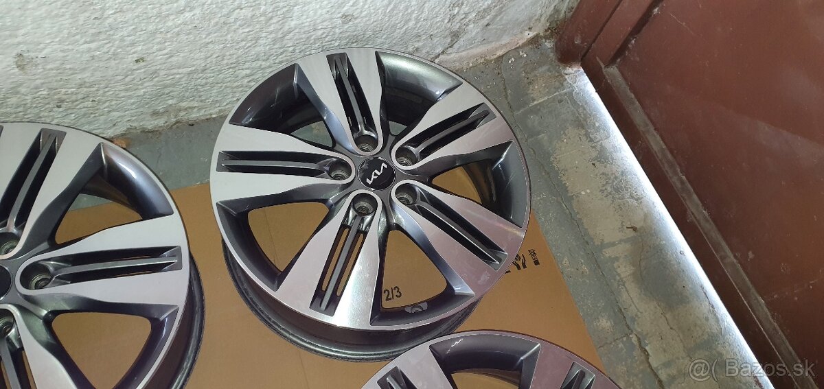 Hyundai 5x114,3 R18 tucson santafe i30 i40 - 5