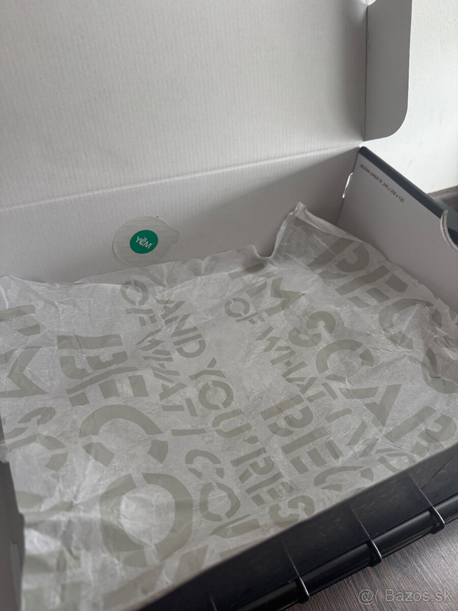 Air Jordan 4 Retro Fear - 5