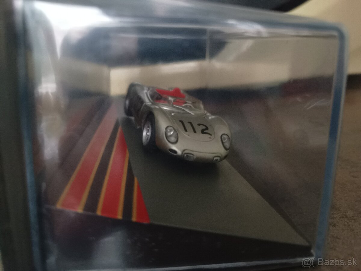 1:43 Porsche 718 - 5