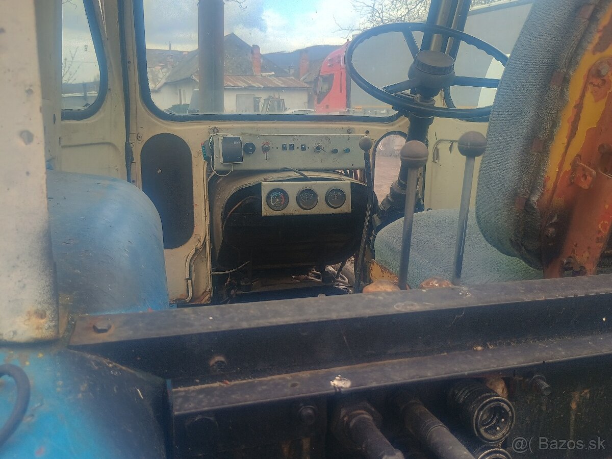 Traktor Bielorus - 5