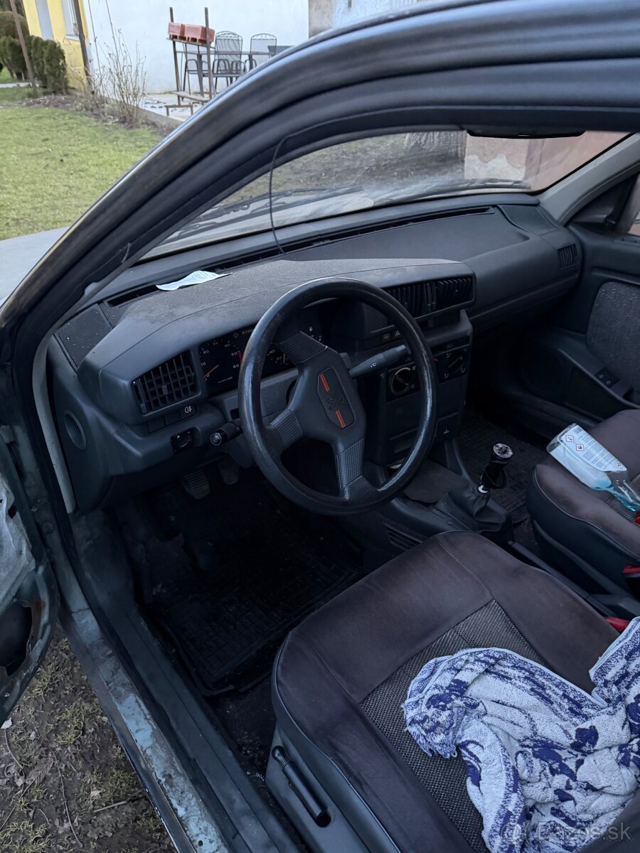 Peugeot 405 1,9D - 5
