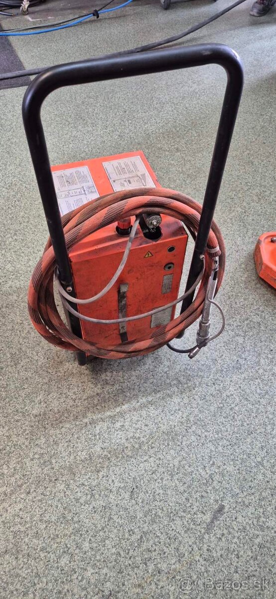 Hydraulicky dierovac - 5