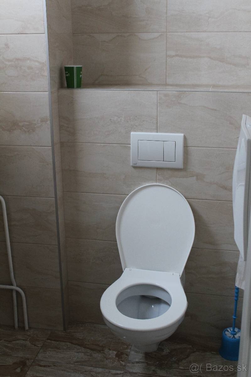 Na prenájom kancelárie s parkovaním v Žiline 12m2-89m2/9€m2 - 5