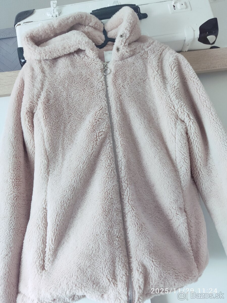 Huňatá bunda s kapucňou - 5