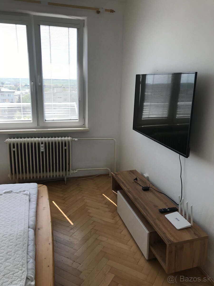 Prenájom 1-izbový byt - 5