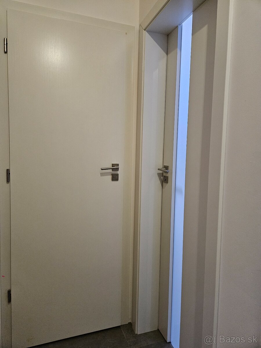 Vysoké interiérové dvere so zárubňami - 5