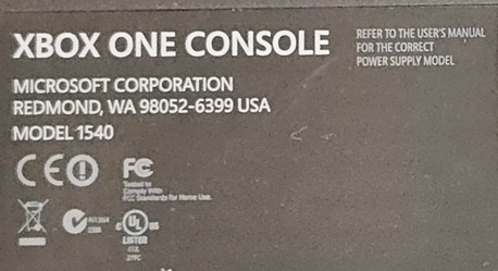 Xbox One, 2 x ovládač, Kinect - 5