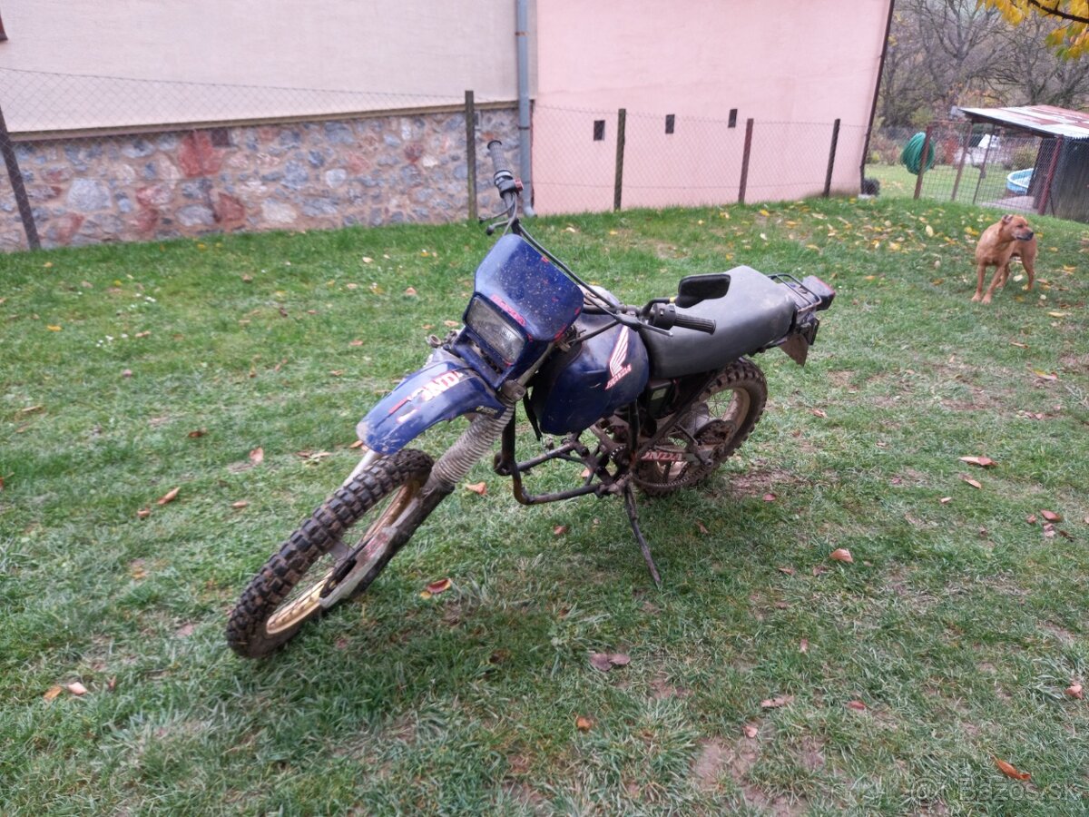 Honda XL600 kostra - 5