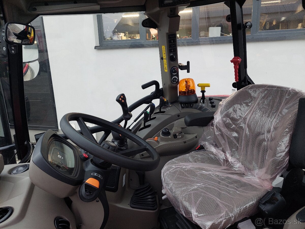 Case IH Farmall 100 C HILO - 5