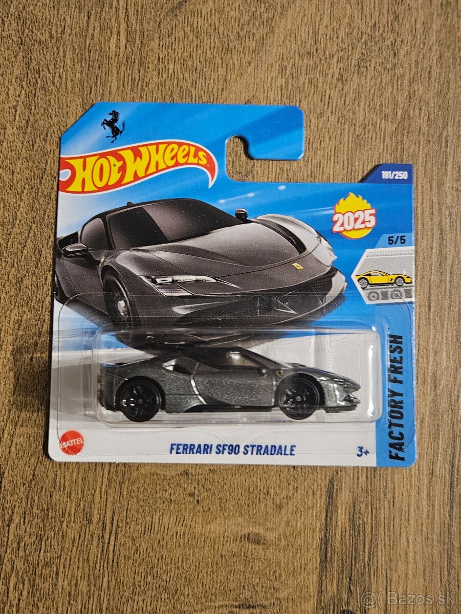 Hot Wheels BMW, Mercedes, Ferrari - 5