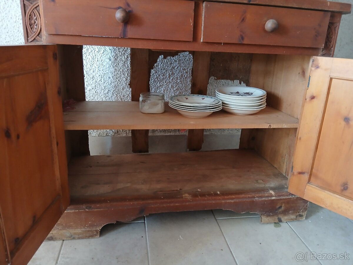 Predam starozitnu skrinu - 5