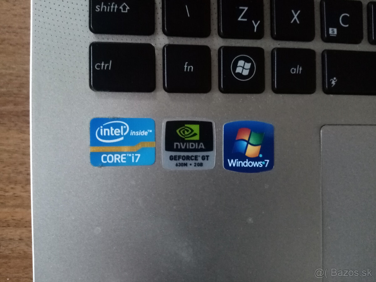 Predám notebook Asus N56V + chladiaca podložka + OS win7 - 5