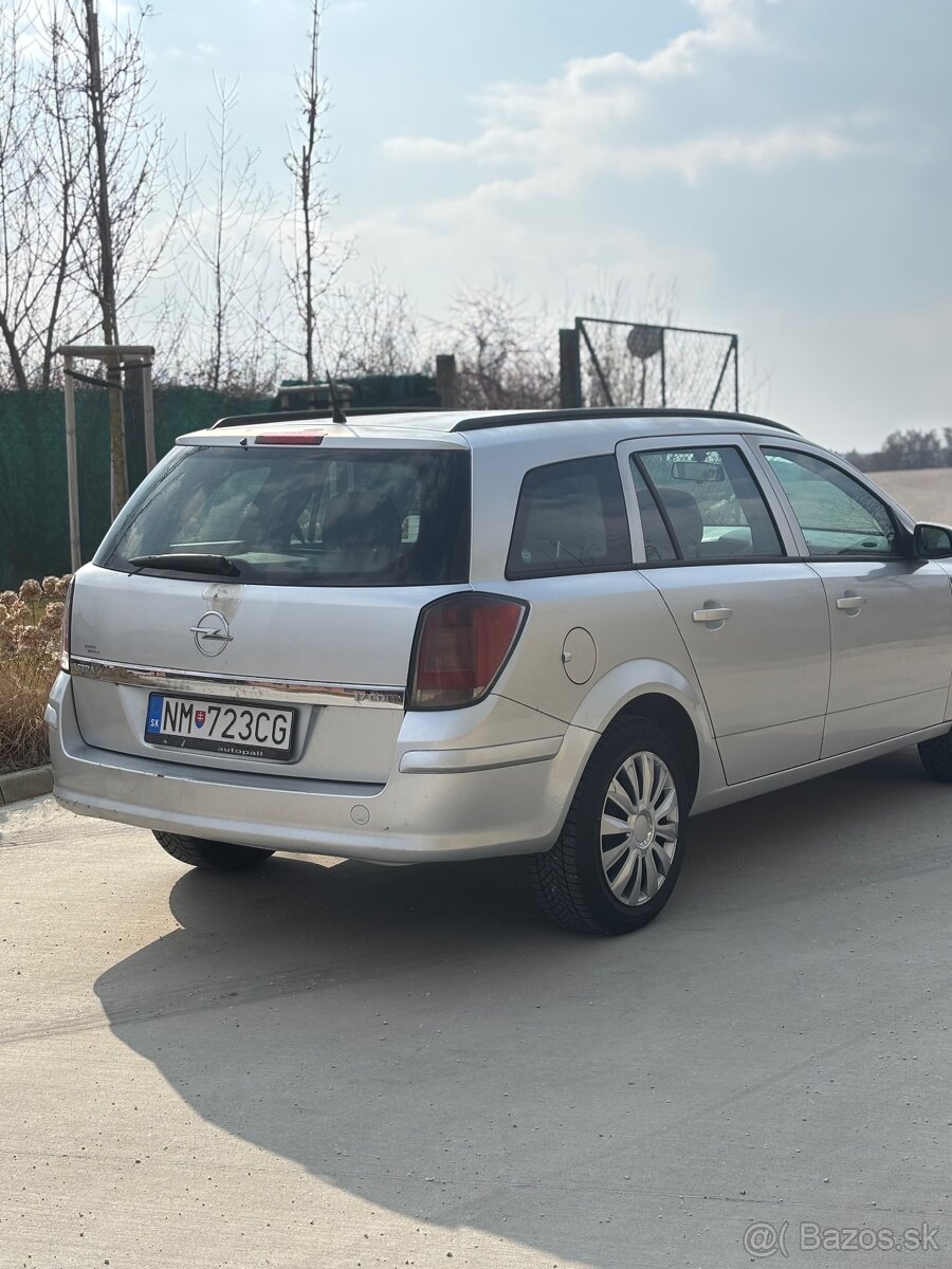 Opel Astra H 1.7cdti - 5