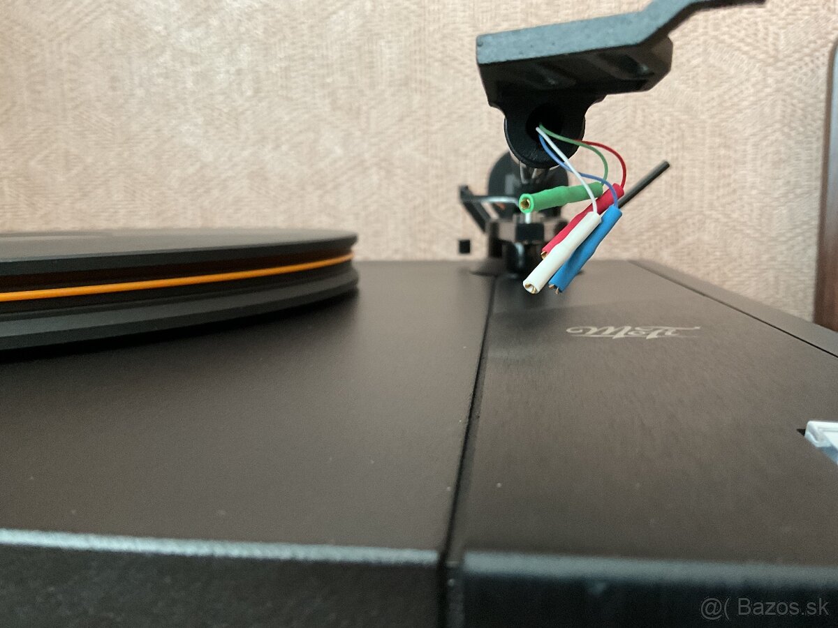 predám gramofón MoFi studio deck - 5