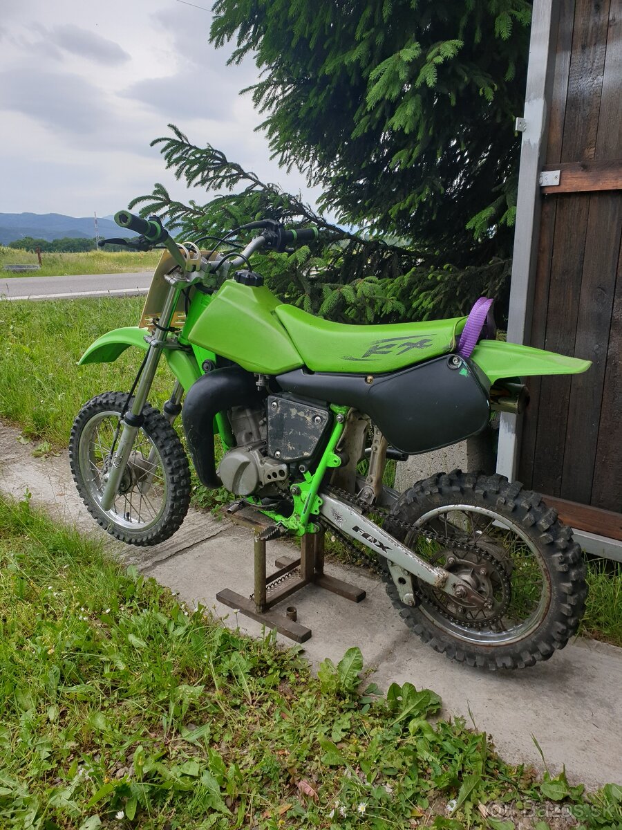 Kawasaki kx 60.