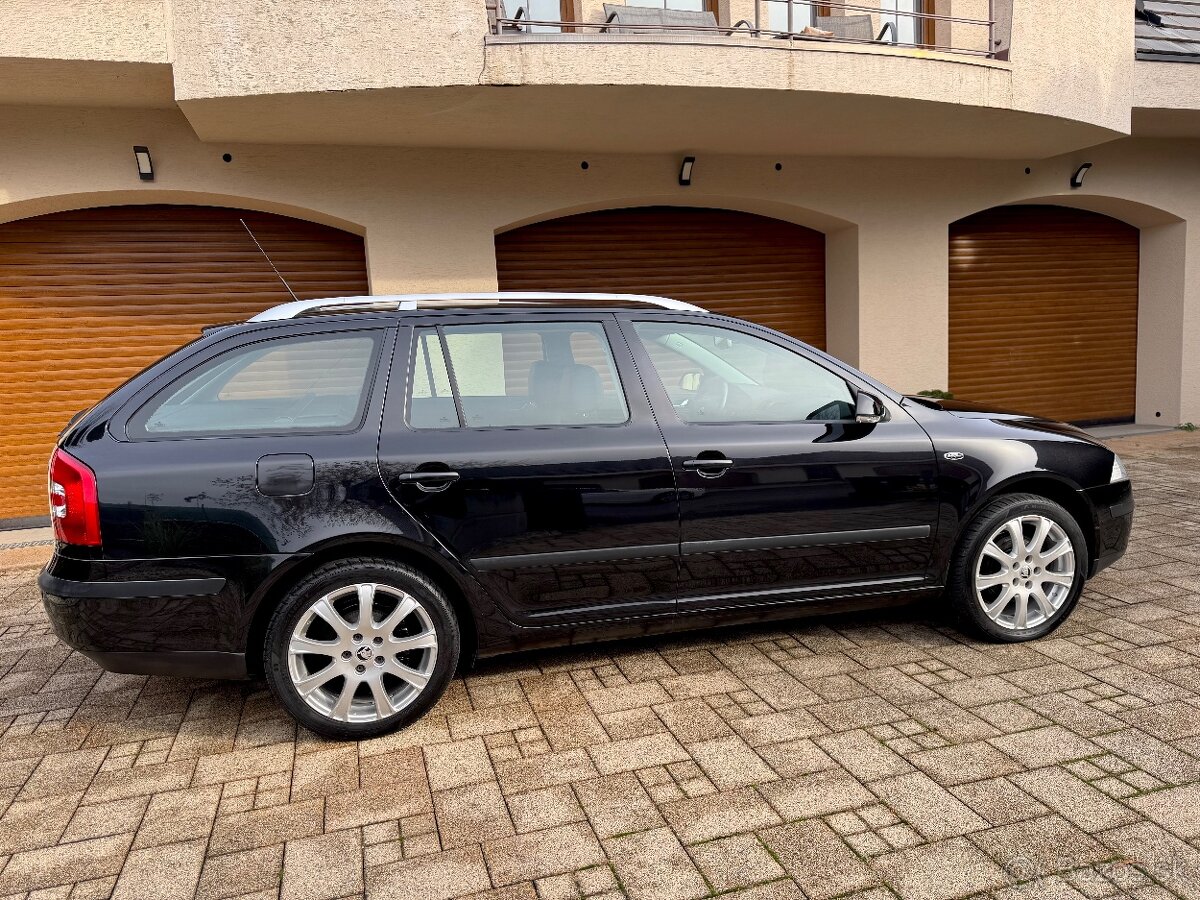 Skoda Octavia COMBI 2.0Tdi 103kw L&K DSG+Xenon+Navi+Tažne - 5