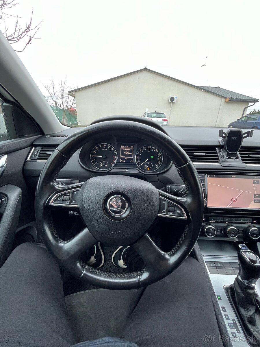 Skoda octavia 2.0 tdi 110 kw dsg - 5