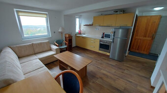 ZNÍŽENÁ CENA - domček / chata v Žemberovciach s poz. 2437 m2 - 5