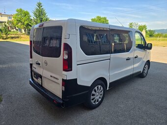 Opel Vivaro Bus 1.6 biturbo 103KW - 5