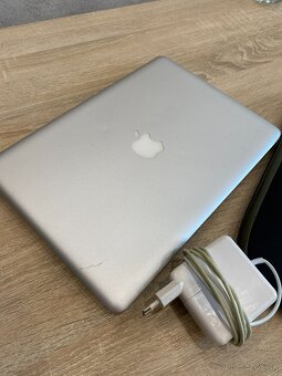 MacBook PRO 2010, 13", 6GB RAM, SSD + 500GB HDD - 5