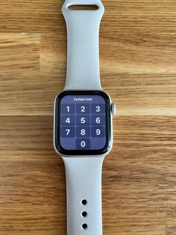 Apple watch SE - 5