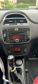 FIAT PUNTO1.4 Benzín 2014, 97000km - 5
