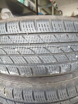 Predám elektróny kia plus zimné pneu 215/70R16 - 5