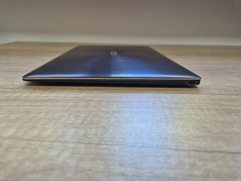 Asus Zenbook 3 /Core i5-7200U/8GB RAM/FHD IPS/512GB SSD - 5