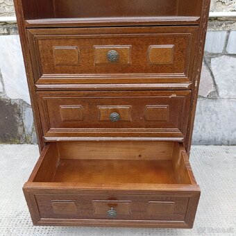 Skrinka 28x48x77 - 5