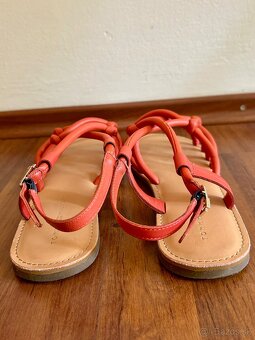 CELOKOŽENÉ SANDÁLKY zn.TOMMY HILFIGER č.40 - 5