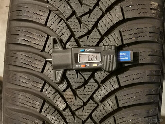 235/45 R18 - zimné pneu Falken (4 ks) DOT 22 - 5
