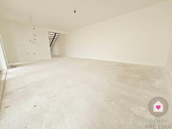 SKLAUDOVANÝ 5 izbový 2-podlažný RD s 2 kúpeľňami -143m2, POZ - 5