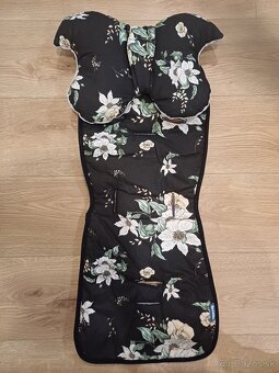 Predám Bebetto kombinovaný kočík FLAVIO flowers - 5