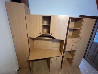 Nábytková zostava pre školáka/študenta – zachovalý stav - 5