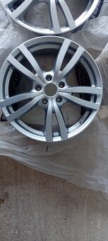 Dezent r17 - 5