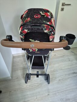 Predám kočík Cybex Priam Mios Spring Blossom Dark - 5