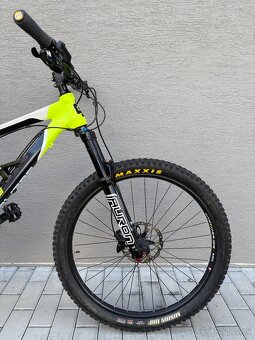 Celoodpružený Calibre Bossnut - 5