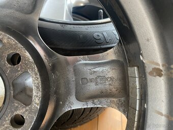Sada diskov so zimnými pneu R16 5x114,3 205/55 - 5