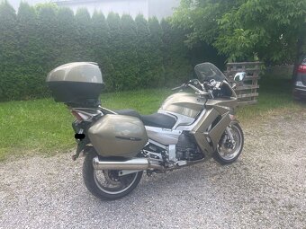 Yamaha FJR 1300A - 5