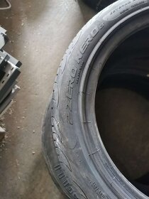 4xletné pneu pirelli 235-45-R17 - 5