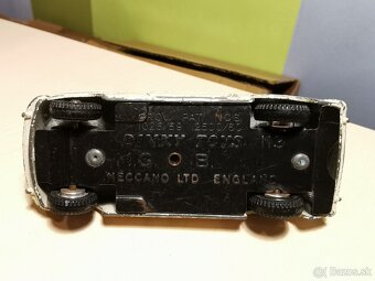 Dinky toys MG B - 5