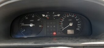 Laguna II 1.9 DCI 79kW 2004 - 5