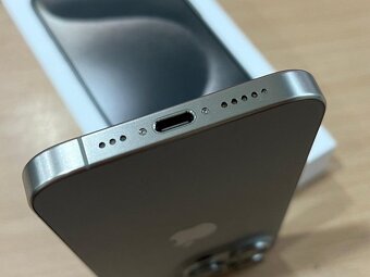 Apple iPhone 15 pro max 256 GB - 5