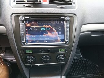 Predám Škodu Octaviu kombi - 5