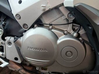 Honda VFR 800 Crossruner - 5