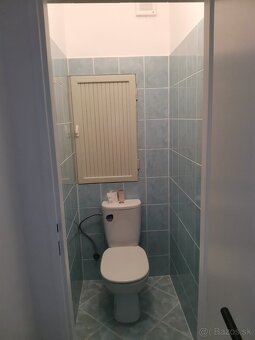 Prenájom 2 izbový byt Krompachy (Lorencova ul,centrum) - 5