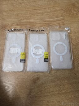 IPHONE, SAMSUNG KRYTY + OCHRANNE SKLA - 5