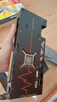 SAPPHIRE AMD RX 7800 XT - 5