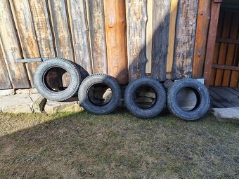 Vranik 4x 205/70 R15 - 5